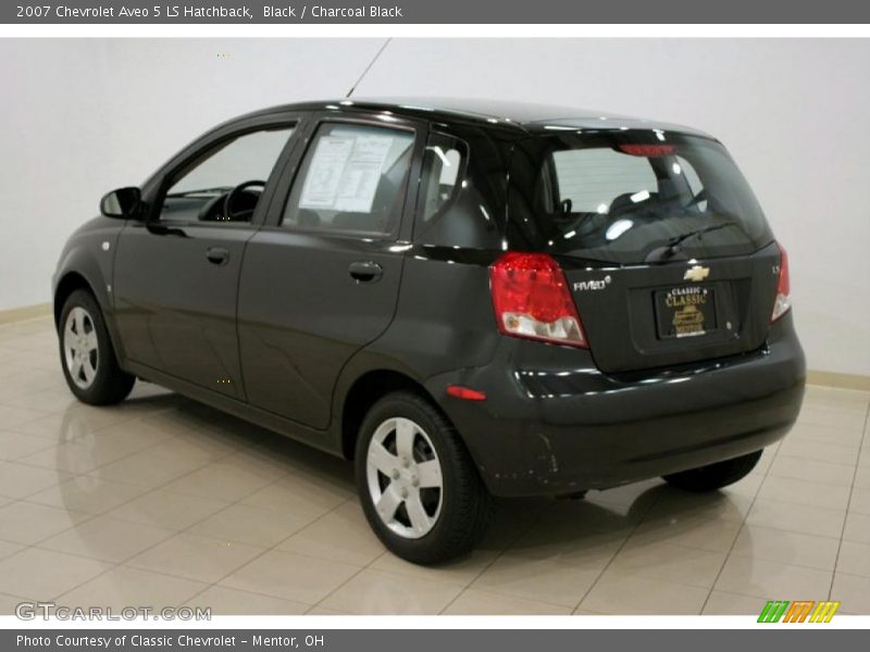 Black / Charcoal Black 2007 Chevrolet Aveo 5 LS Hatchback