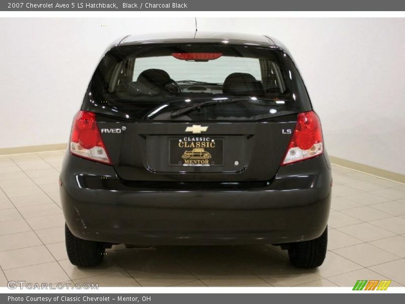 Black / Charcoal Black 2007 Chevrolet Aveo 5 LS Hatchback