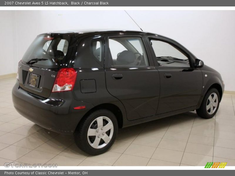 Black / Charcoal Black 2007 Chevrolet Aveo 5 LS Hatchback