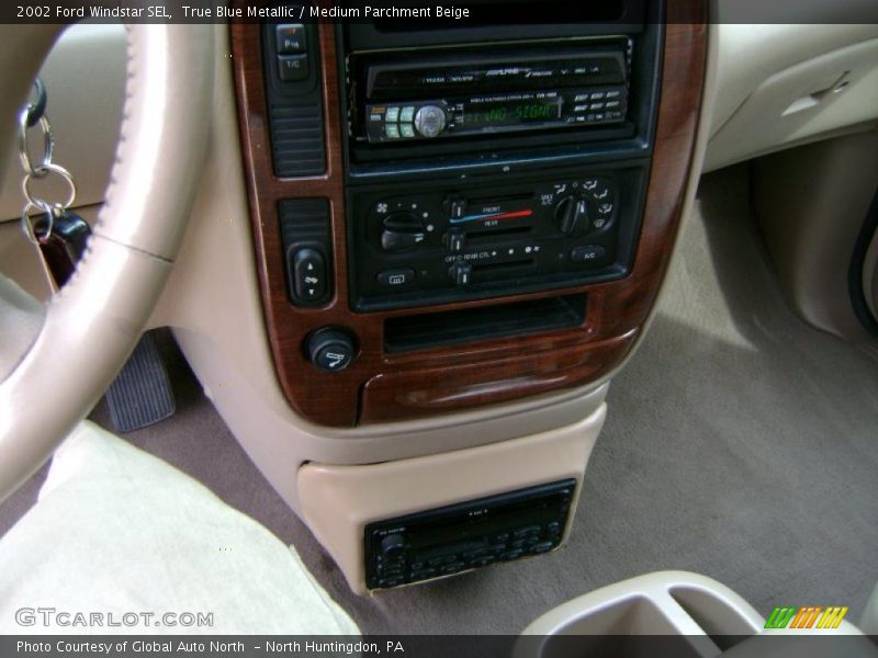 True Blue Metallic / Medium Parchment Beige 2002 Ford Windstar SEL