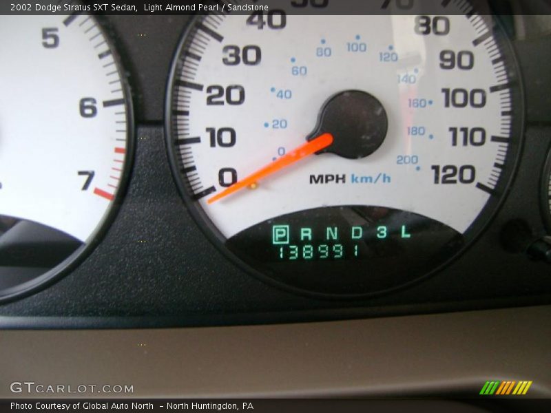 Light Almond Pearl / Sandstone 2002 Dodge Stratus SXT Sedan