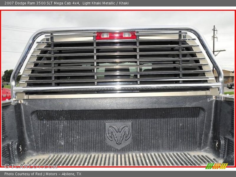 Light Khaki Metallic / Khaki 2007 Dodge Ram 3500 SLT Mega Cab 4x4