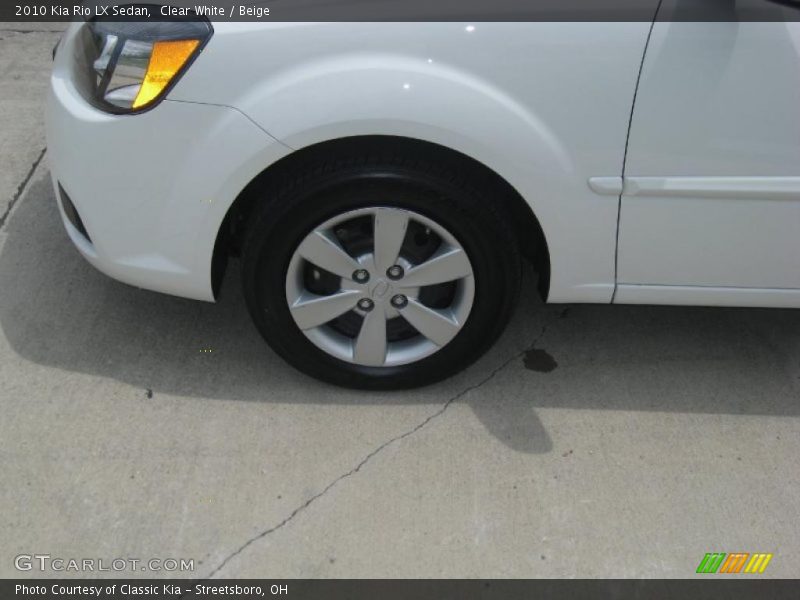 Clear White / Beige 2010 Kia Rio LX Sedan