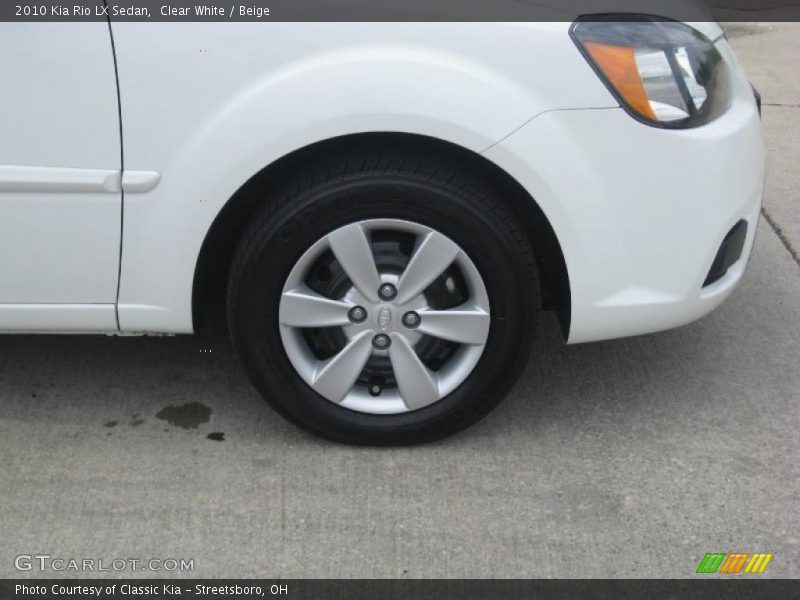 Clear White / Beige 2010 Kia Rio LX Sedan