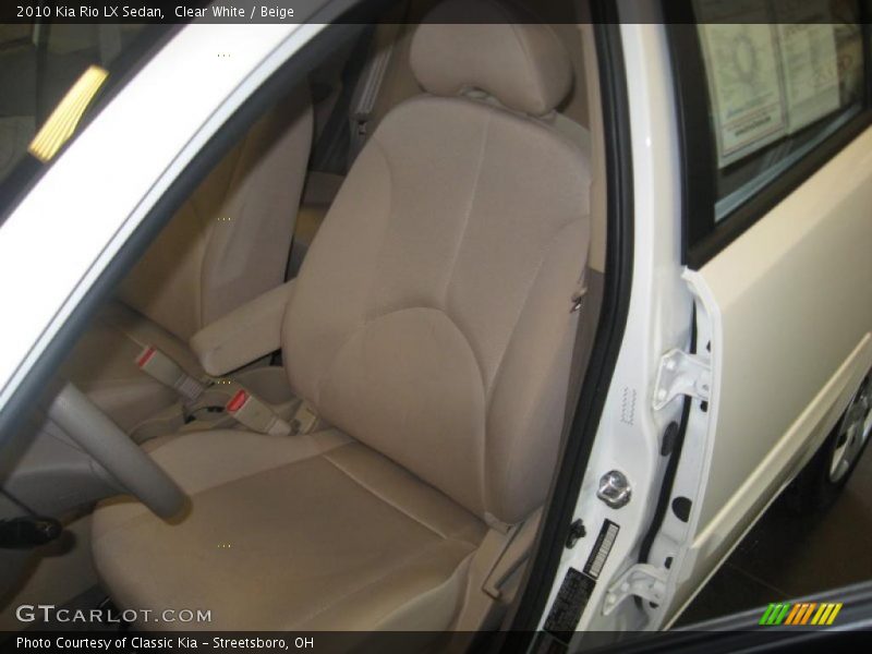 Clear White / Beige 2010 Kia Rio LX Sedan