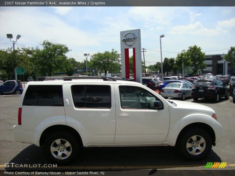 Avalanche White / Graphite 2007 Nissan Pathfinder S 4x4