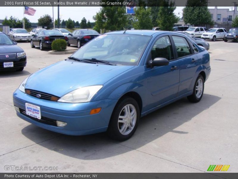 Malibu Blue Metallic / Medium Graphite Grey 2001 Ford Focus SE Sedan