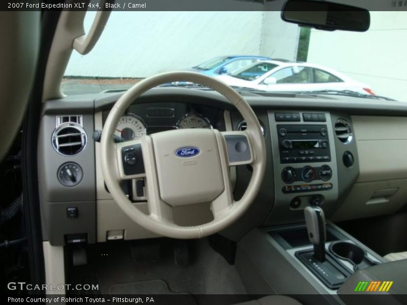 Black / Camel 2007 Ford Expedition XLT 4x4