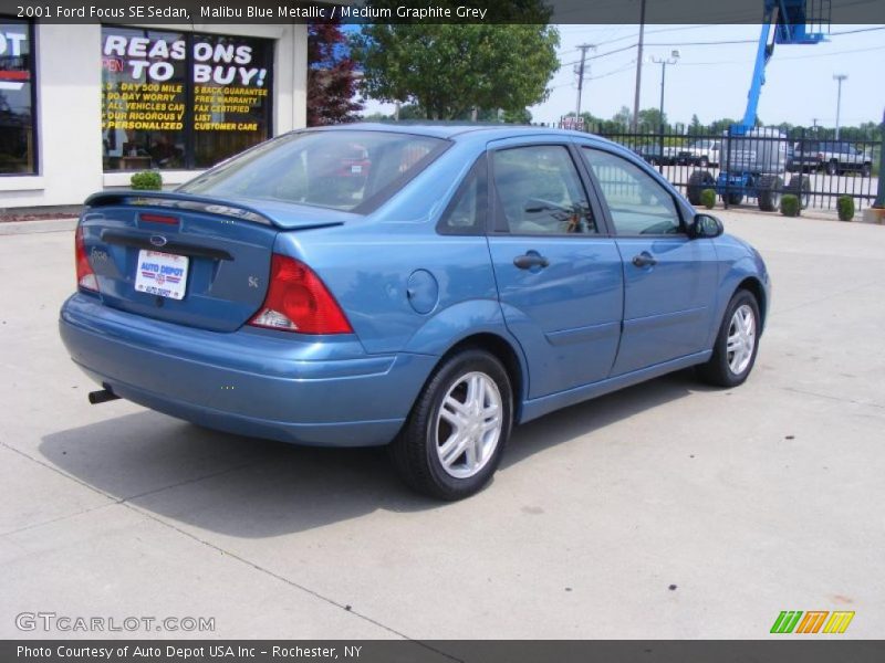 Malibu Blue Metallic / Medium Graphite Grey 2001 Ford Focus SE Sedan