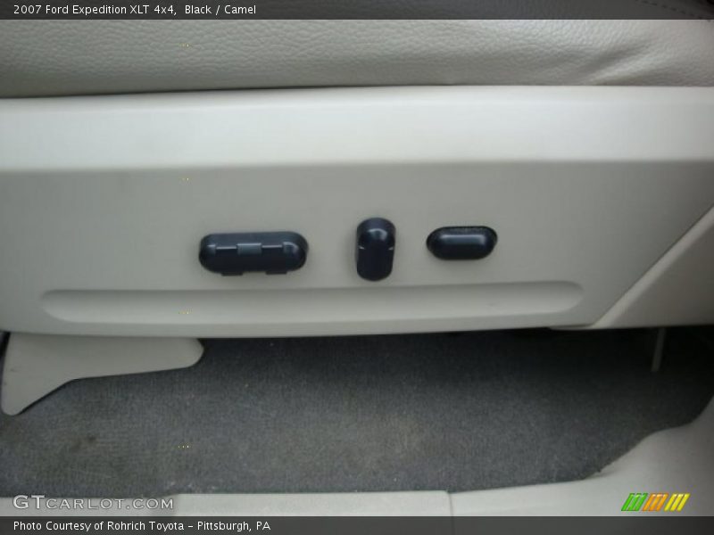 Black / Camel 2007 Ford Expedition XLT 4x4