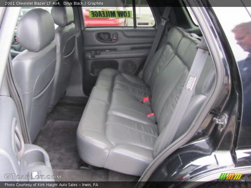Onyx Black / Graphite 2001 Chevrolet Blazer LT 4x4