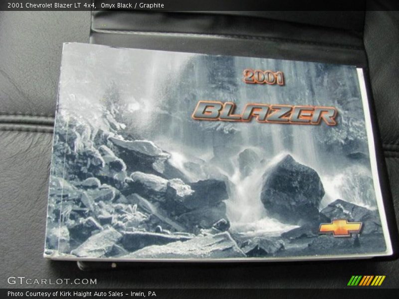 Onyx Black / Graphite 2001 Chevrolet Blazer LT 4x4