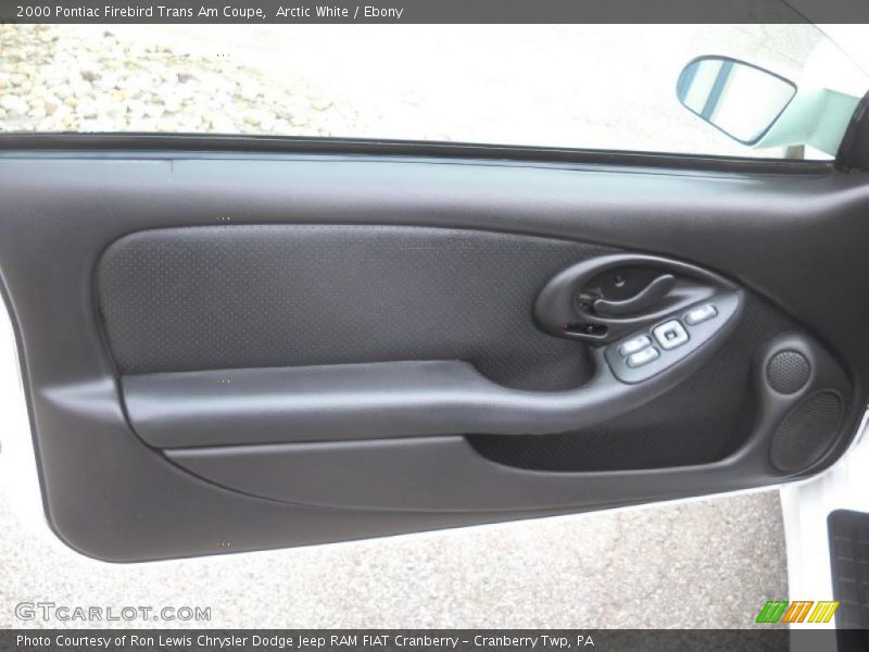 Arctic White / Ebony 2000 Pontiac Firebird Trans Am Coupe