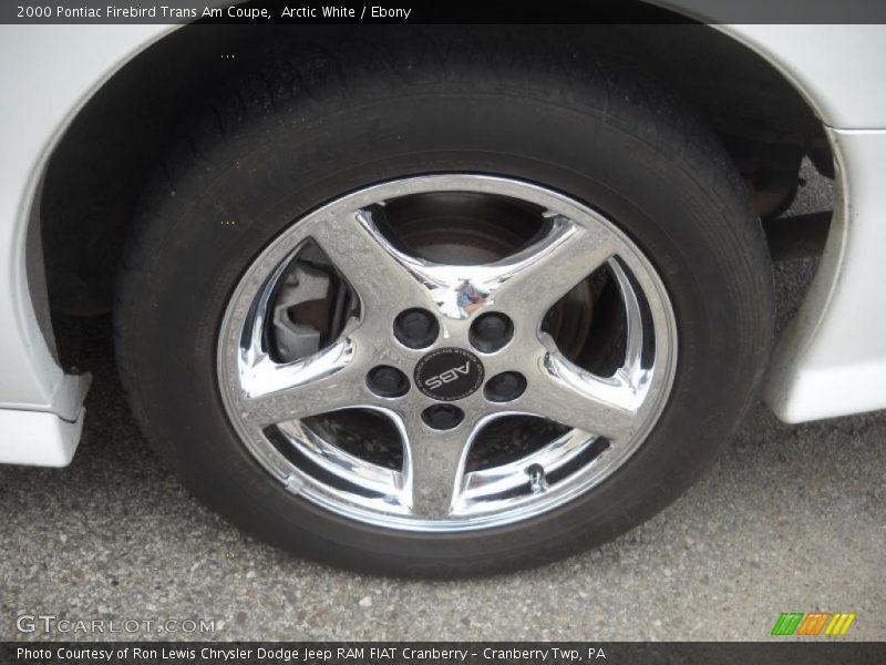 Arctic White / Ebony 2000 Pontiac Firebird Trans Am Coupe