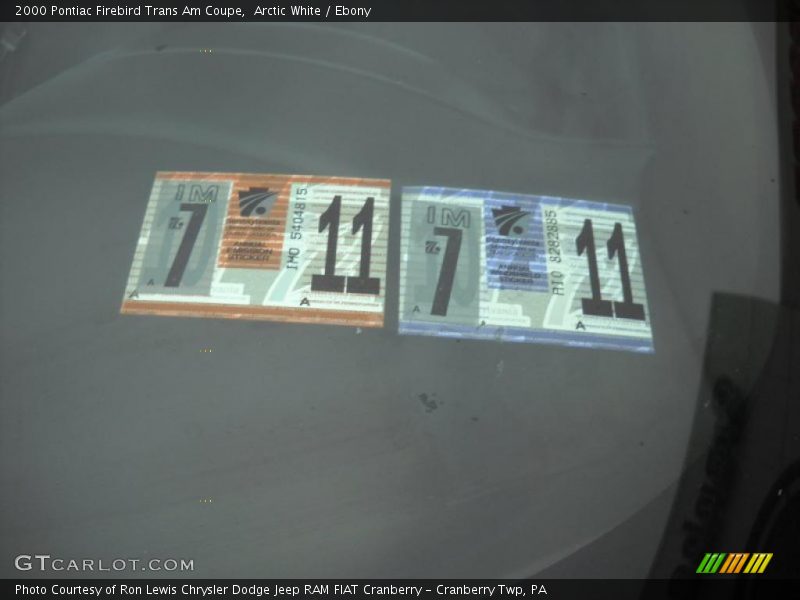 Arctic White / Ebony 2000 Pontiac Firebird Trans Am Coupe