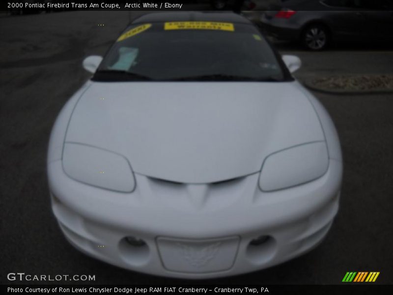 Arctic White / Ebony 2000 Pontiac Firebird Trans Am Coupe