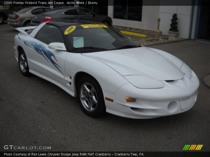 Arctic White / Ebony 2000 Pontiac Firebird Trans Am Coupe