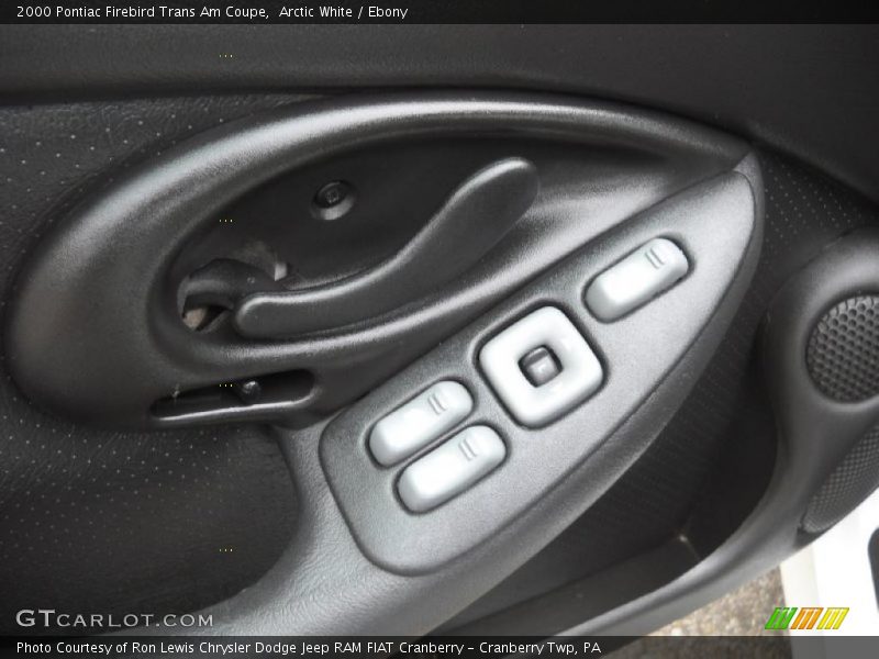 Arctic White / Ebony 2000 Pontiac Firebird Trans Am Coupe