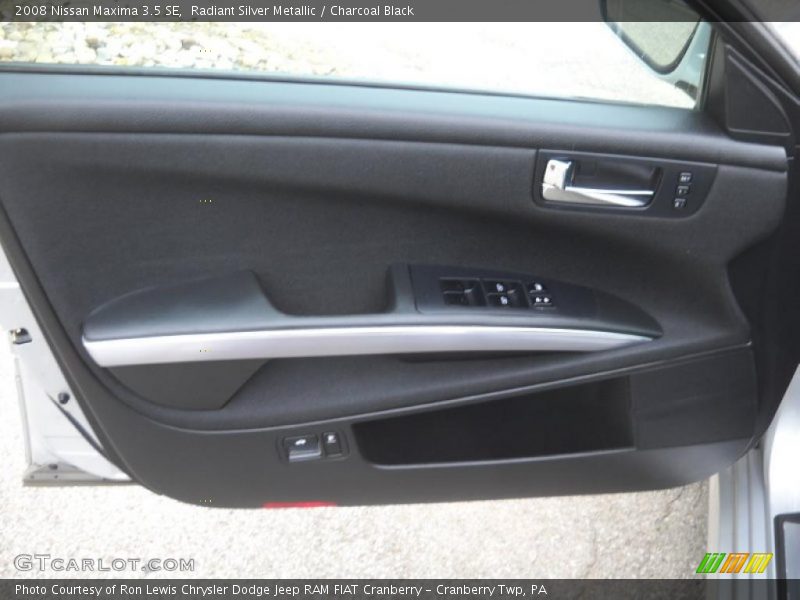 Radiant Silver Metallic / Charcoal Black 2008 Nissan Maxima 3.5 SE
