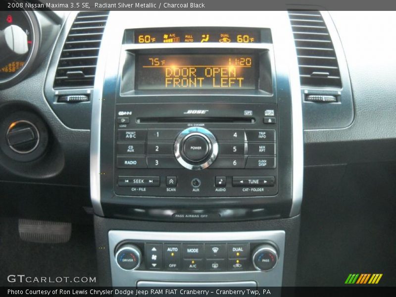 Radiant Silver Metallic / Charcoal Black 2008 Nissan Maxima 3.5 SE