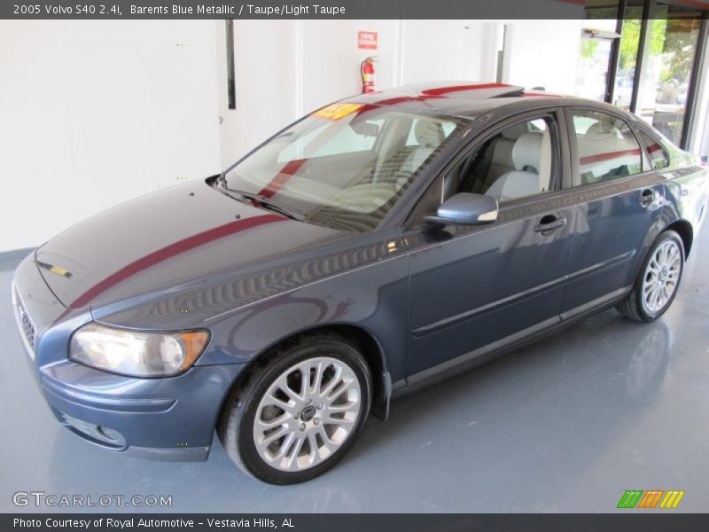 Barents Blue Metallic / Taupe/Light Taupe 2005 Volvo S40 2.4i