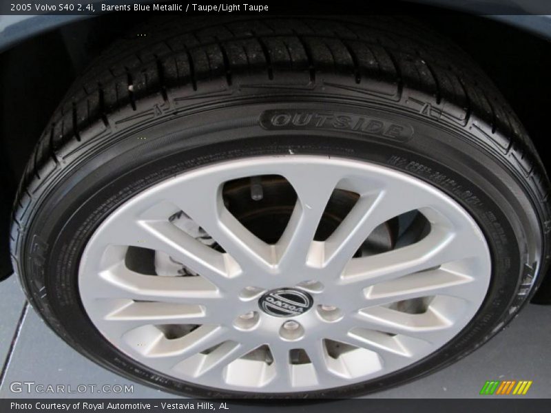 Barents Blue Metallic / Taupe/Light Taupe 2005 Volvo S40 2.4i