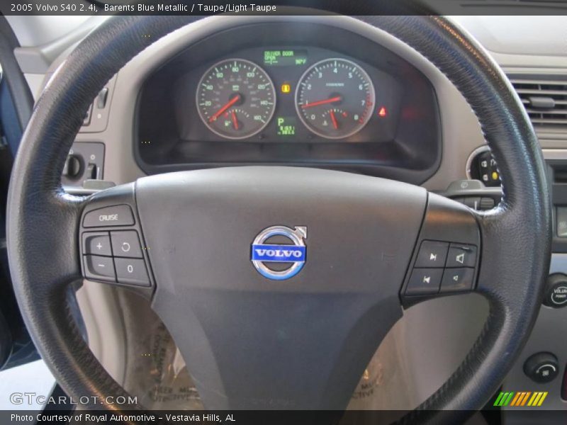 Barents Blue Metallic / Taupe/Light Taupe 2005 Volvo S40 2.4i