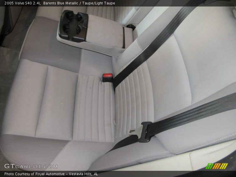 Barents Blue Metallic / Taupe/Light Taupe 2005 Volvo S40 2.4i