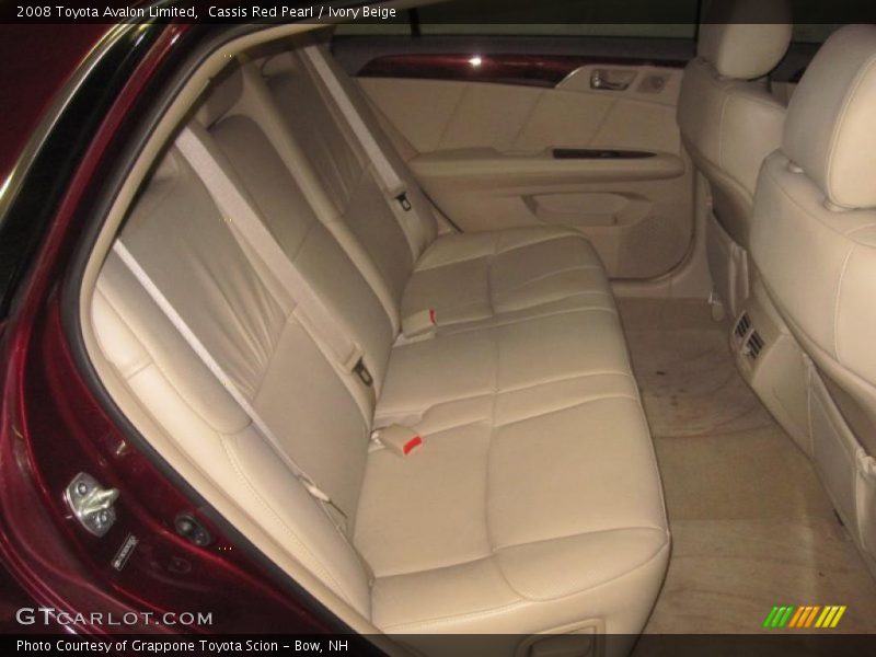Cassis Red Pearl / Ivory Beige 2008 Toyota Avalon Limited