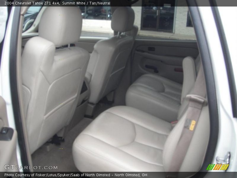Summit White / Tan/Neutral 2004 Chevrolet Tahoe Z71 4x4