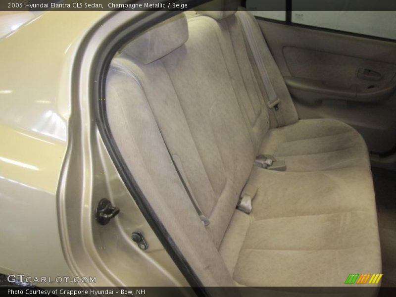 Champagne Metallic / Beige 2005 Hyundai Elantra GLS Sedan