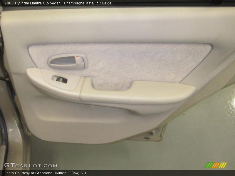 Champagne Metallic / Beige 2005 Hyundai Elantra GLS Sedan