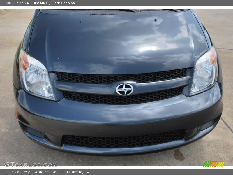 Flint Mica / Dark Charcoal 2006 Scion xA
