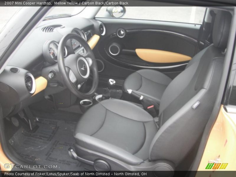 Mellow Yellow / Carbon Black/Carbon Black 2007 Mini Cooper Hardtop