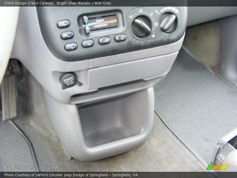 Bright Silver Metallic / Mist Gray 2000 Dodge Grand Caravan
