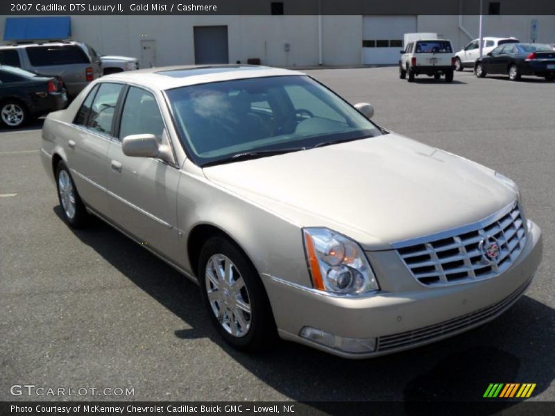 Gold Mist / Cashmere 2007 Cadillac DTS Luxury II