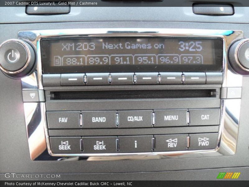 Gold Mist / Cashmere 2007 Cadillac DTS Luxury II