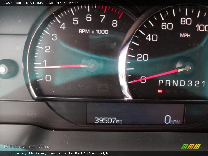 Gold Mist / Cashmere 2007 Cadillac DTS Luxury II