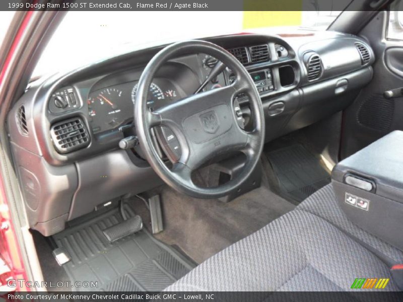 Flame Red / Agate Black 1999 Dodge Ram 1500 ST Extended Cab