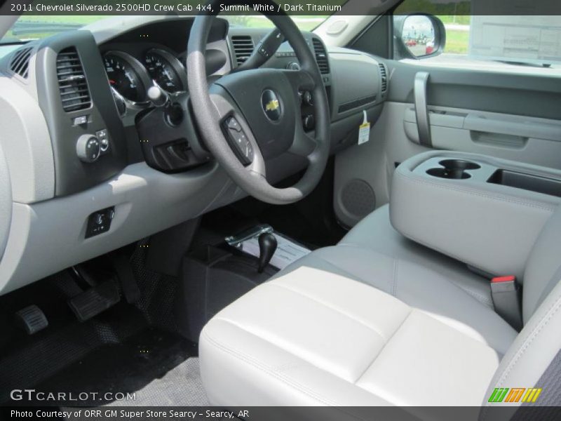 Summit White / Dark Titanium 2011 Chevrolet Silverado 2500HD Crew Cab 4x4