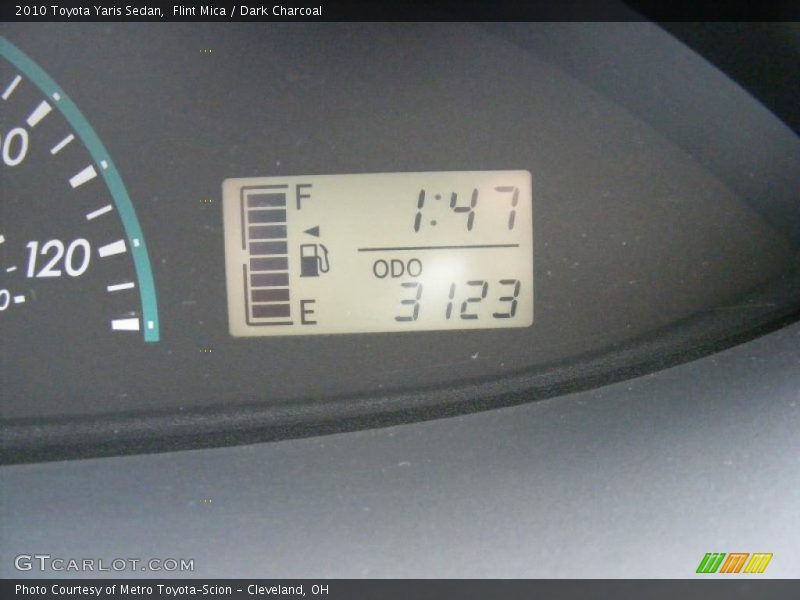 Flint Mica / Dark Charcoal 2010 Toyota Yaris Sedan