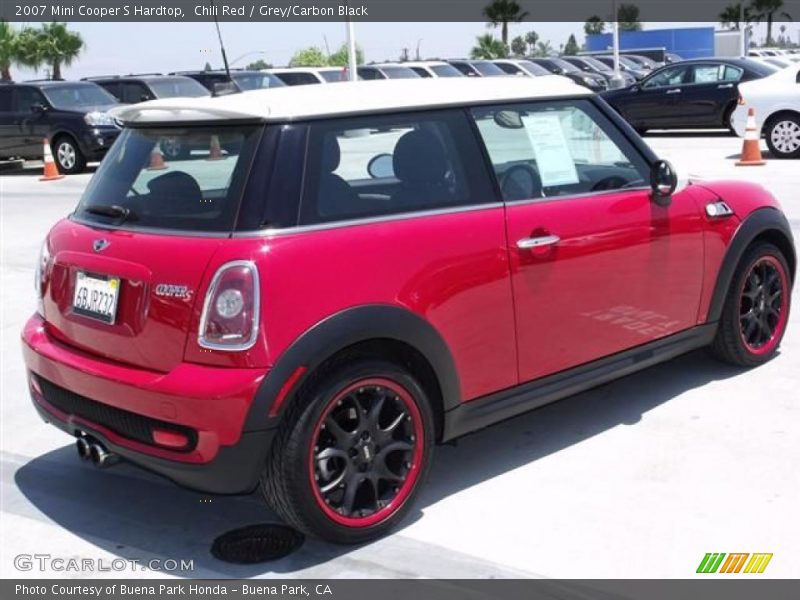Chili Red / Grey/Carbon Black 2007 Mini Cooper S Hardtop