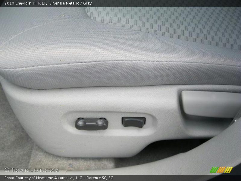 Silver Ice Metallic / Gray 2010 Chevrolet HHR LT