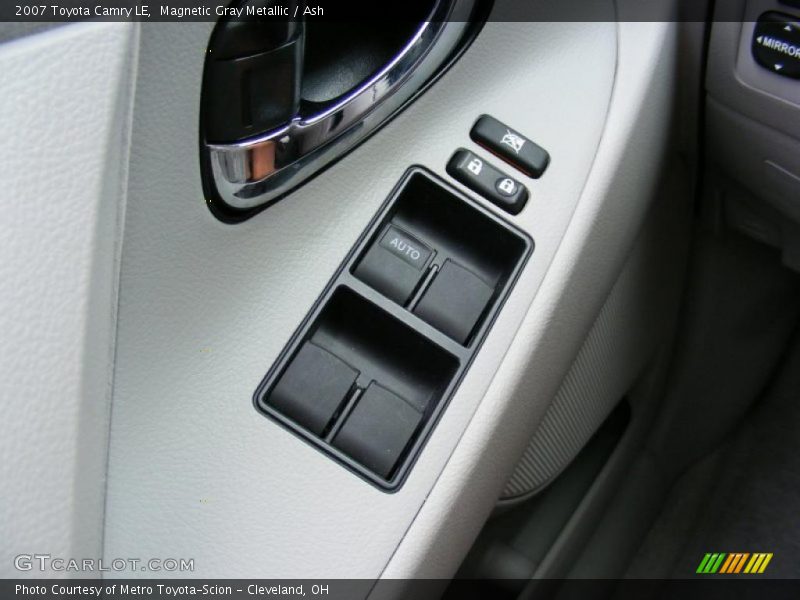 Magnetic Gray Metallic / Ash 2007 Toyota Camry LE