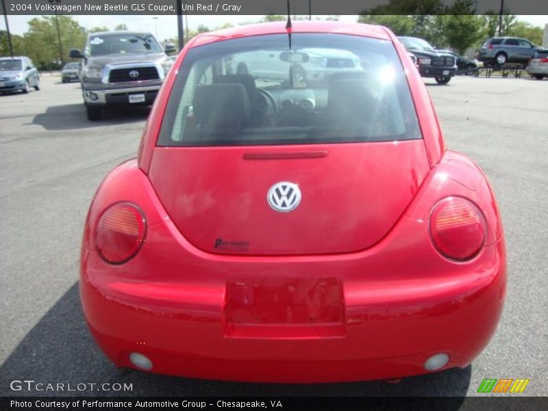 Uni Red / Gray 2004 Volkswagen New Beetle GLS Coupe