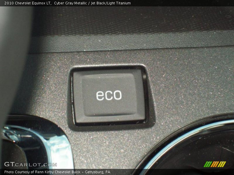 Cyber Gray Metallic / Jet Black/Light Titanium 2010 Chevrolet Equinox LT