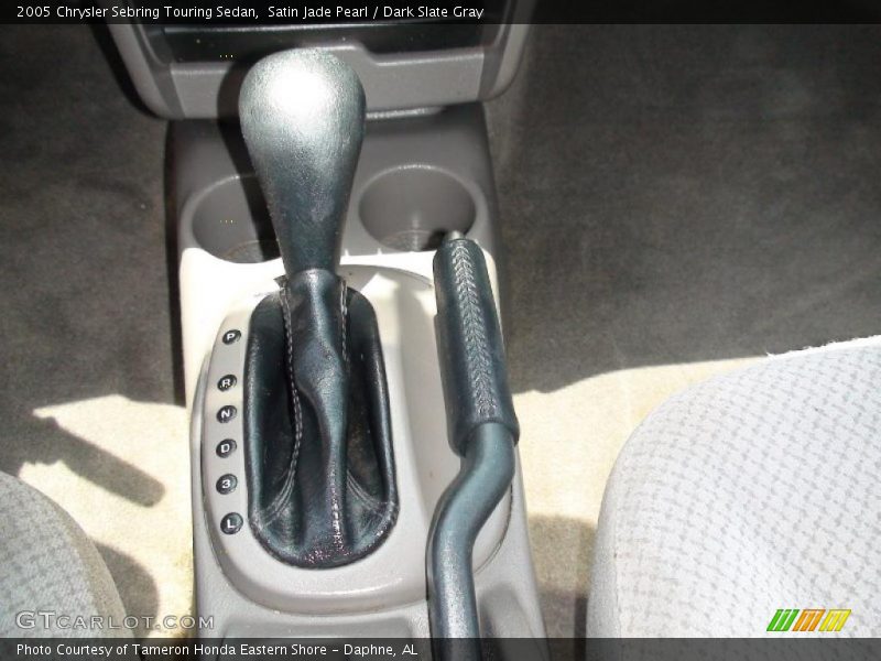 Satin Jade Pearl / Dark Slate Gray 2005 Chrysler Sebring Touring Sedan
