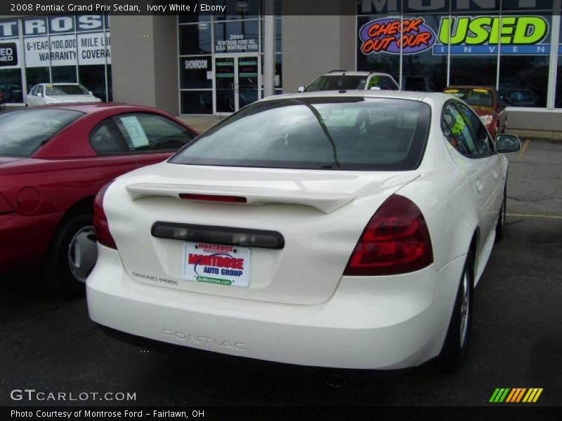 Ivory White / Ebony 2008 Pontiac Grand Prix Sedan