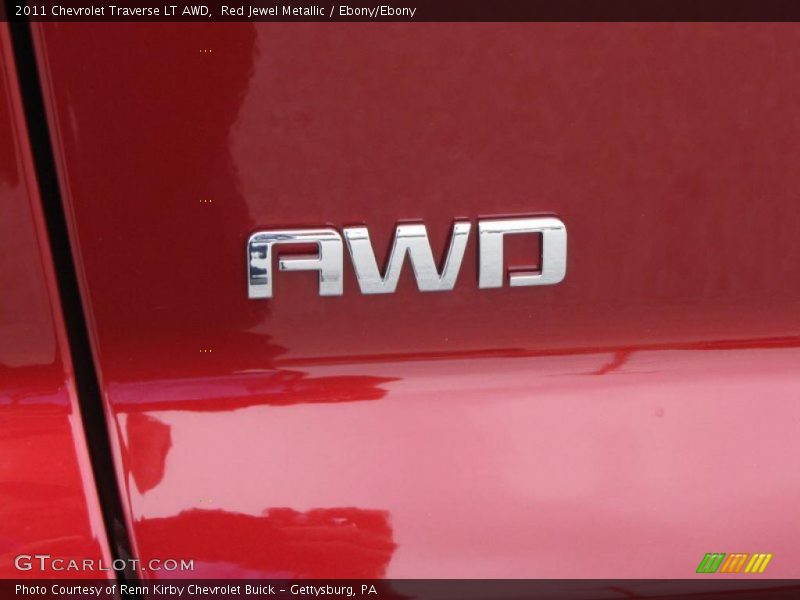 Red Jewel Metallic / Ebony/Ebony 2011 Chevrolet Traverse LT AWD
