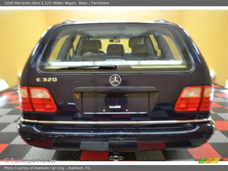 Black / Parchment 1998 Mercedes-Benz E 320 4Matic Wagon